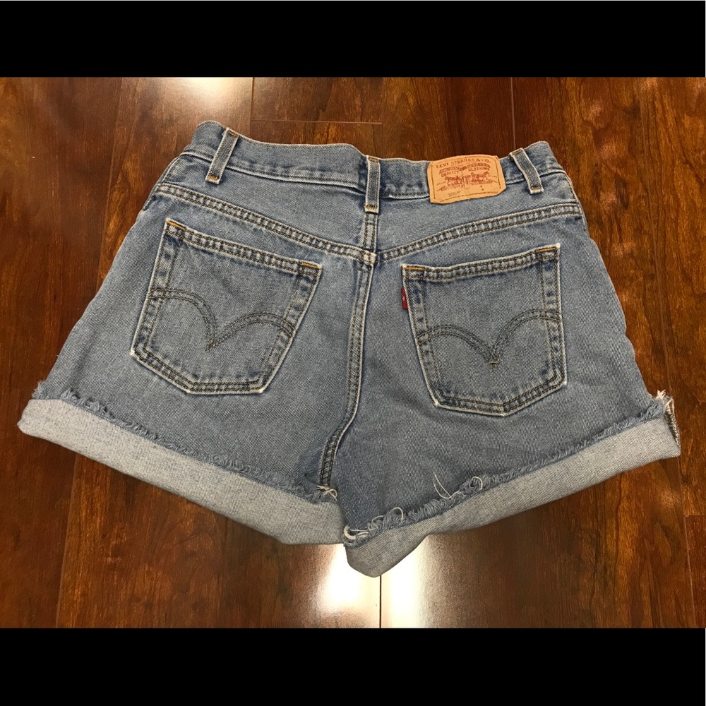 Vintage Levi’s shorts